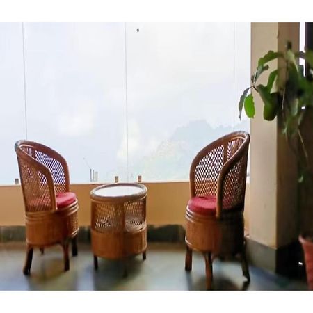 Sona Lodge, Siliguri Zewnętrze zdjęcie